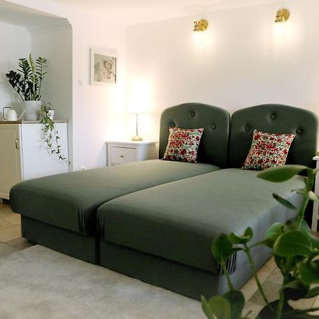 Marvelosa Apartment - Central By The Chain Bridge Budapest Luaran gambar