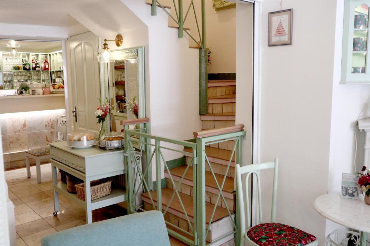 Marvelosa Apartment - Central By The Chain Bridge Budapest Luaran gambar