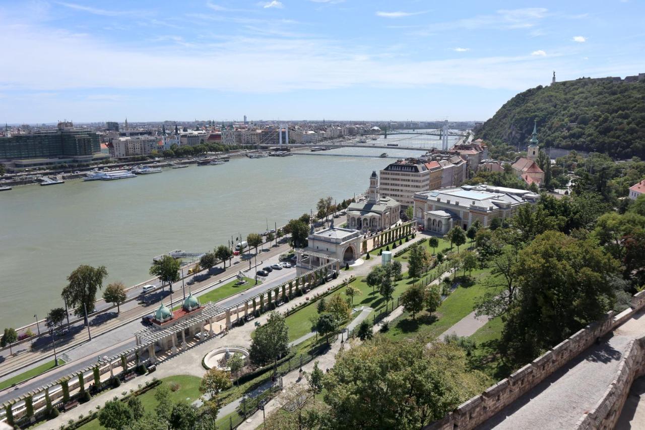 Marvelosa Apartment - Central By The Chain Bridge Budapest Luaran gambar